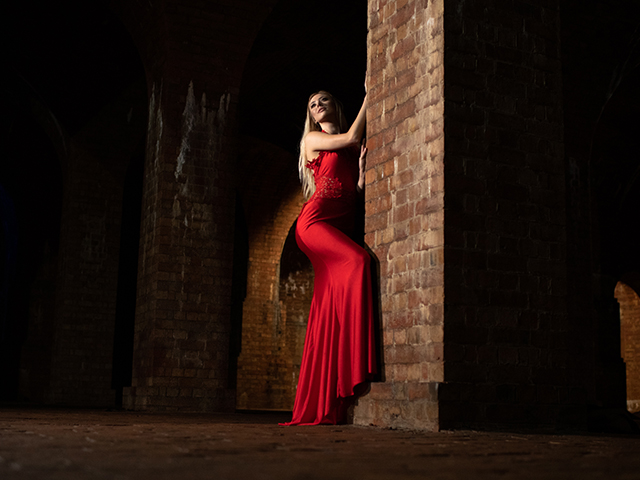 A session photographing a variety of themed models in an underground victorian reservoir!